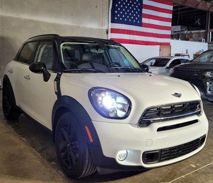 2015 MINI Countryman Cooper S