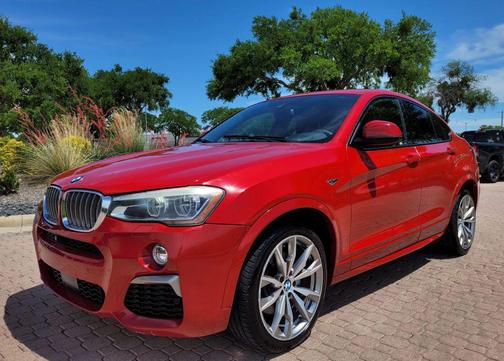 Melbourne Red Metallic 2016 BMW X4 M40i