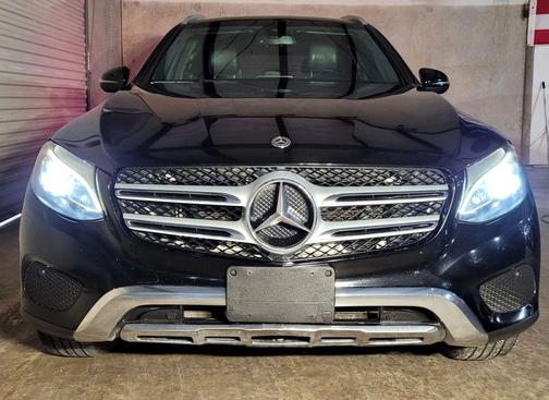 2019 Mercedes-Benz GLC 300 Base