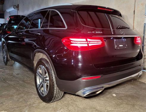 2019 Mercedes-Benz GLC 300 Base