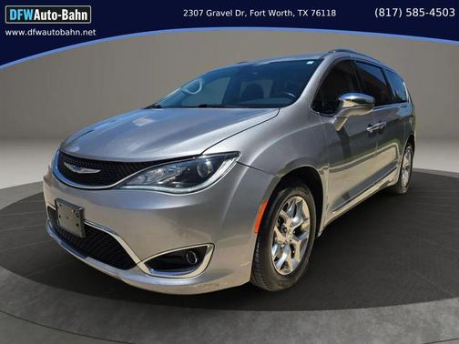 Billet Silver Metallic Clearcoat 2018 Chrysler Pacifica Limited