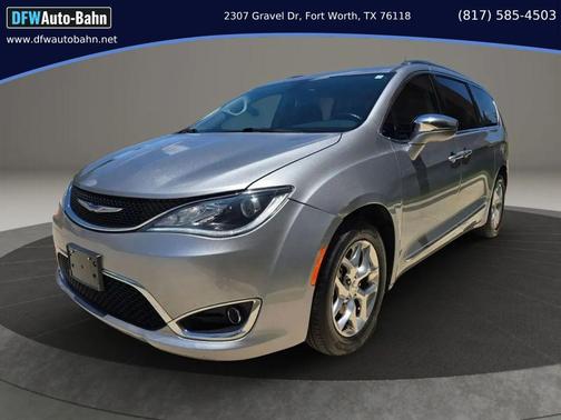 Billet Silver Metallic Clearcoat 2018 Chrysler Pacifica Limited