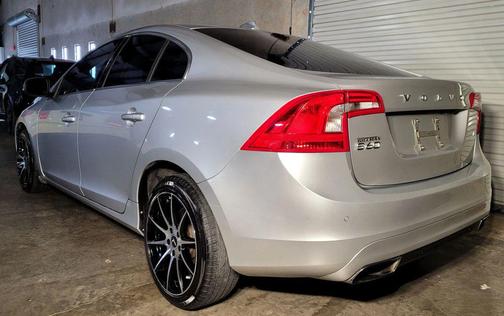 2016 Volvo S60 T5 Drive-E Premier