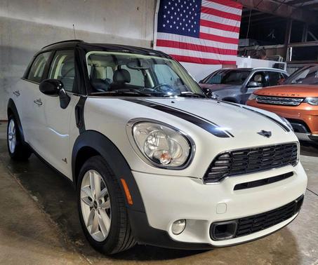 2012 MINI Cooper S Countryman Base