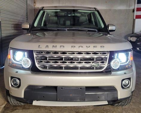 2015 Land Rover LR4 Base