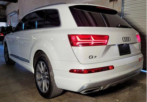 2018 Audi Q7 3.0T Premium Plus