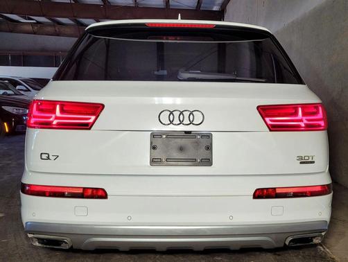 2018 Audi Q7 3.0T Premium Plus