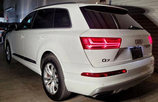 2017 Audi Q7 3.0T Premium