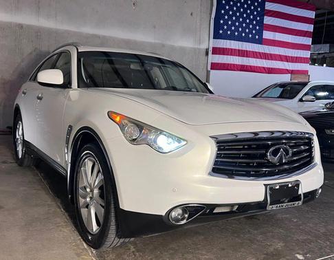 2012 INFINITI FX35 Base