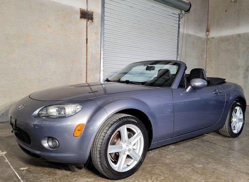 2006 Mazda MX-5 Miata Touring