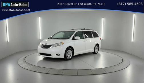 2016 Toyota Sienna XLE