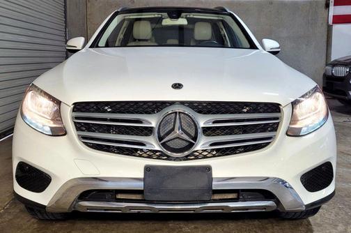 2018 Mercedes-Benz GLC 300 Base