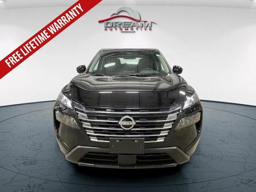 Super Black 2025 Nissan Rogue SV