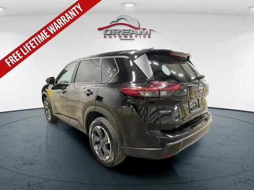Super Black 2025 Nissan Rogue SV