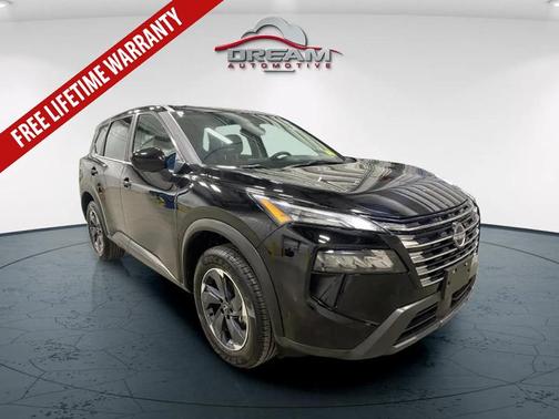 Super Black 2025 Nissan Rogue SV