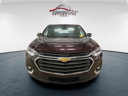 Black Cherry Metallic 2020 Chevrolet Traverse LT Leather