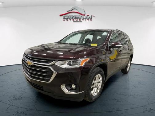 Black Cherry Metallic 2020 Chevrolet Traverse LT Leather