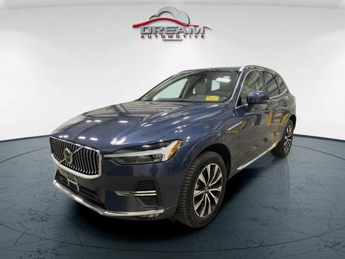 Denim Blue Metallic 2023 Volvo XC60 B5 Plus Bright Theme