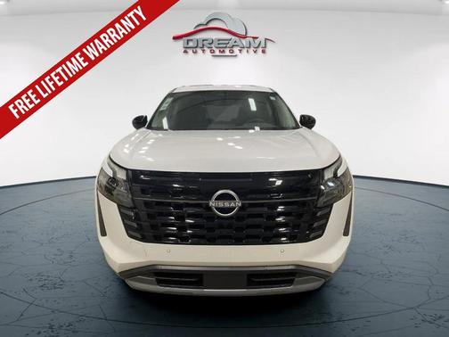Everest White Pearl Tricoat 2026 Nissan Pathfinder SL