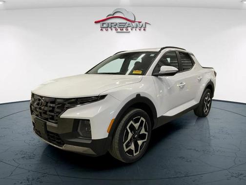 Ice White 2022 Hyundai SANTA CRUZ Limited