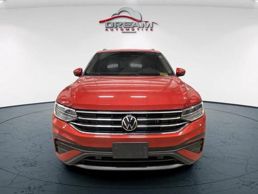 Kings Red Metallic 2023 Volkswagen Tiguan 2.0T SE