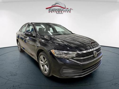 Deep Black Pearl 2024 Volkswagen Jetta 1.5T SE