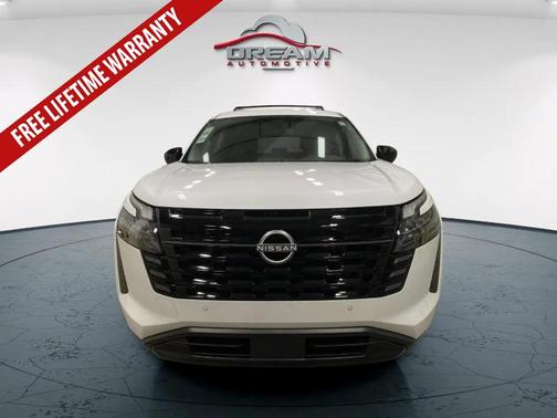 Everest White Pearl Tricoat 2026 Nissan Pathfinder SV