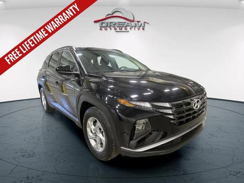 Black Pearl 2024 Hyundai TUCSON SEL