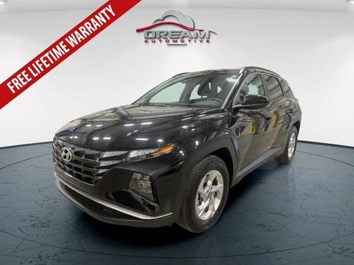 Black Pearl 2024 Hyundai TUCSON SEL