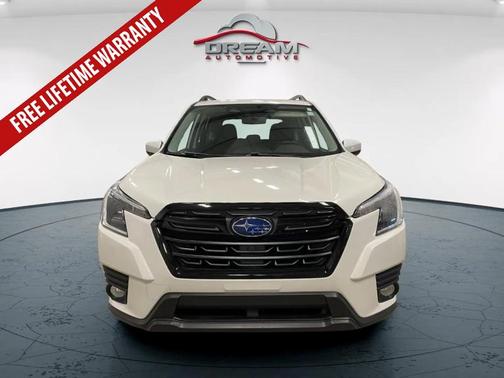 Crystal White Pearl 2023 Subaru Forester Premium