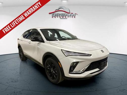 Summit White 2025 Buick Envista Sport Touring FWD