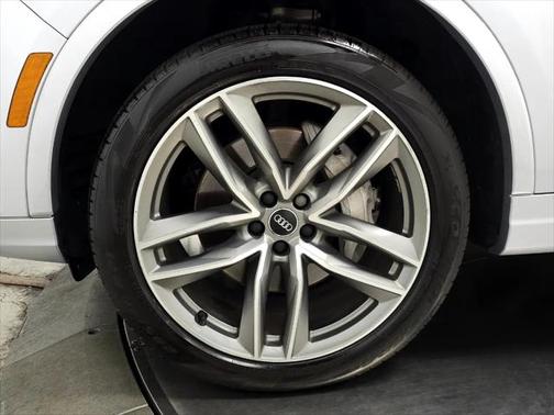 2017 Audi Q7 3.0T Prestige