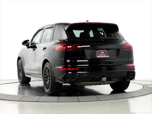 2016 Porsche Cayenne GTS