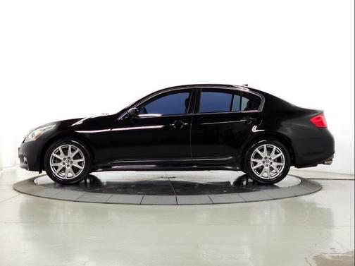 2013 INFINITI G37x Base