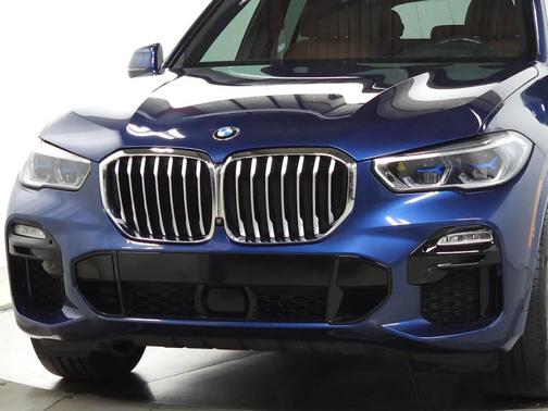 Phytonic Blue Metallic 2019 BMW X5 xDrive40i
