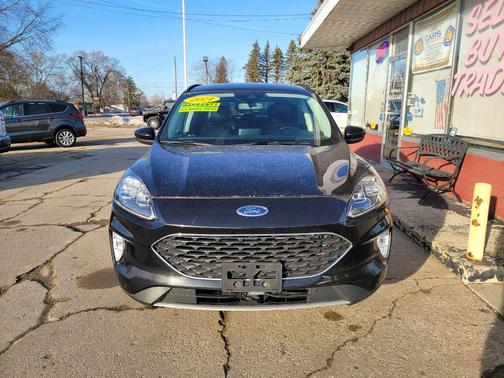 2021 Ford Escape Titanium