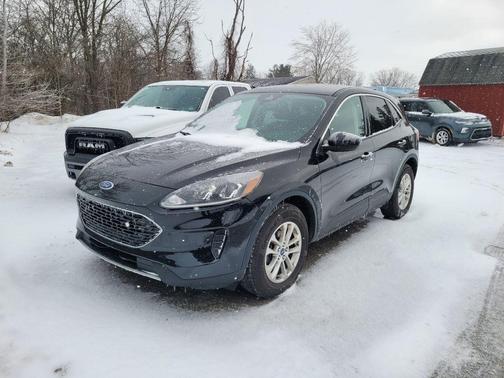 2021 Ford Escape SE