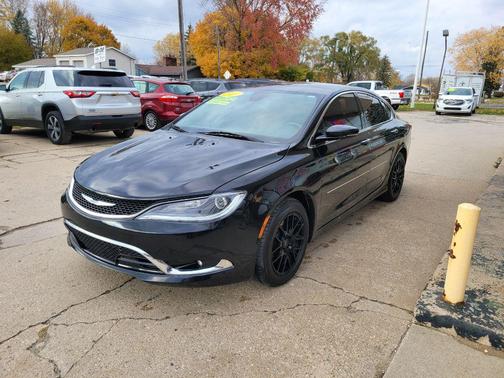 2016 Chrysler 200 C