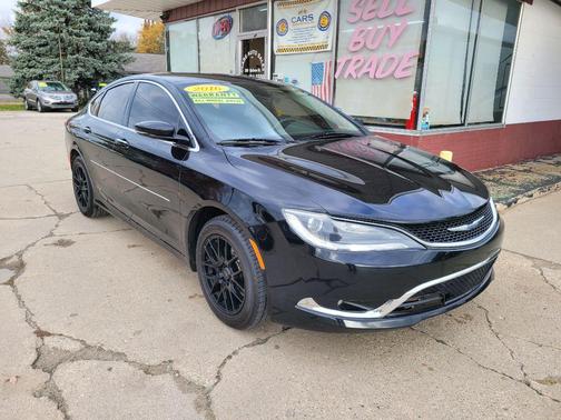 2016 Chrysler 200 C
