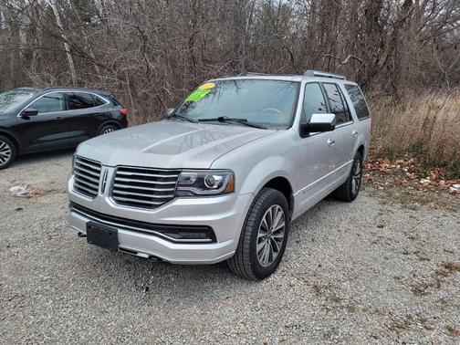 2017 Lincoln Navigator Select