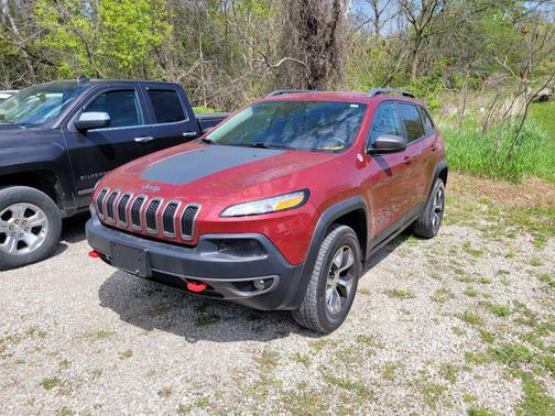 Deep Cherry Red Crystal Pearl 2016 Jeep Cherokee Trailhawk