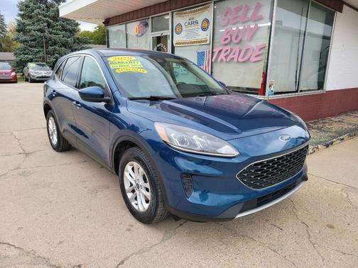 2020 Ford Escape SE