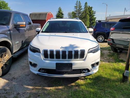 2019 Jeep Cherokee Overland