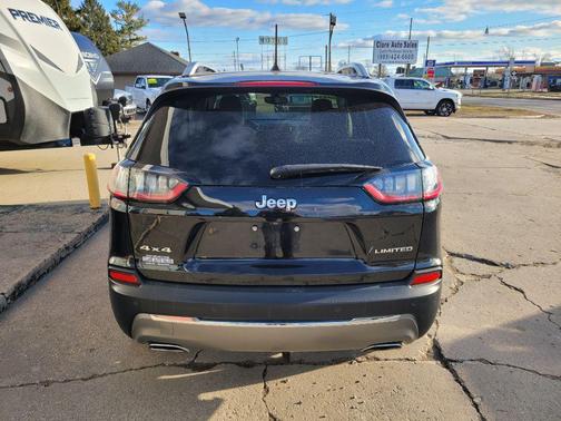 BLACK 2020 Jeep Cherokee Limited