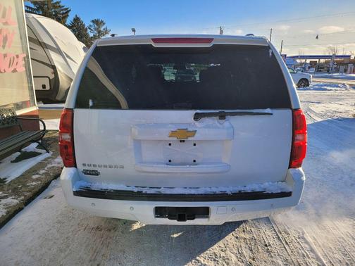2014 Chevrolet Suburban 1500 LS