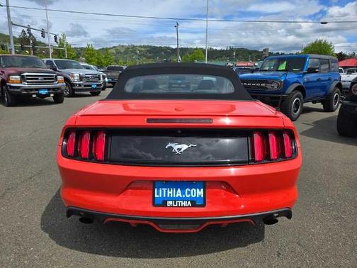 2016 Ford Mustang ECOBOOST PREMIUM