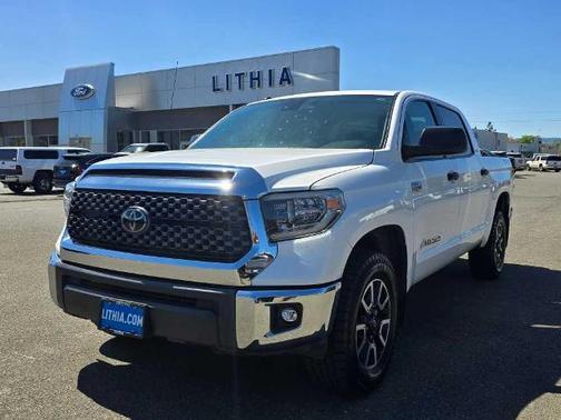 2018 Toyota Tundra SR5