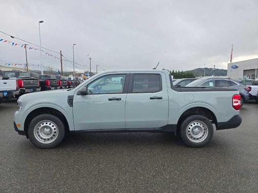 2023 Ford Maverick XL