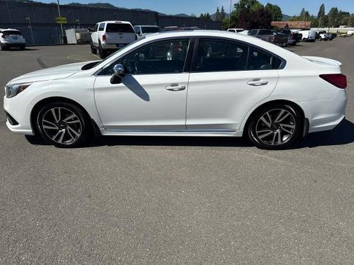 2019 Subaru Legacy 2.5I SPORT