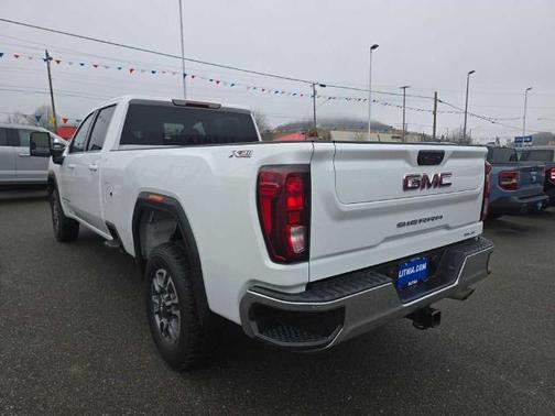 2024 GMC Sierra 1500 SLE